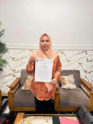 Nadirah Alhabsyi Resmi Terima SK Dari DPP Partai Bulan Bintang